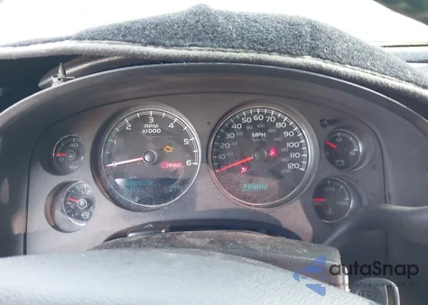 2010 Chevrolet Avalanche Ls z USA, uszkodzony, nr VIN 3GNVKEE08AG243162